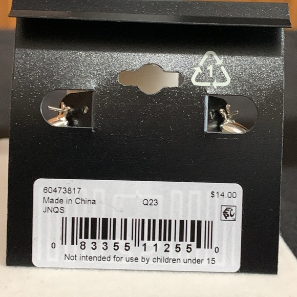 NWT Napier silver tone hoop earrings - Picture 3 of 3